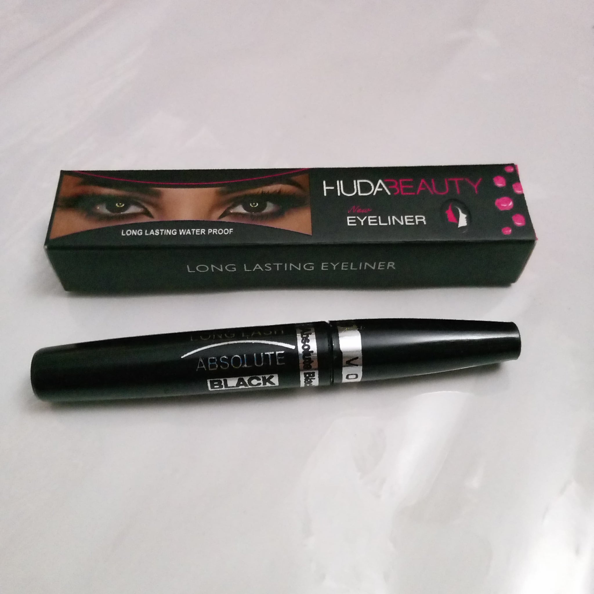 HUDA BEAUTY EYE STUDIO LASTING DRAMA EYELINER  hbglbkz7c-a