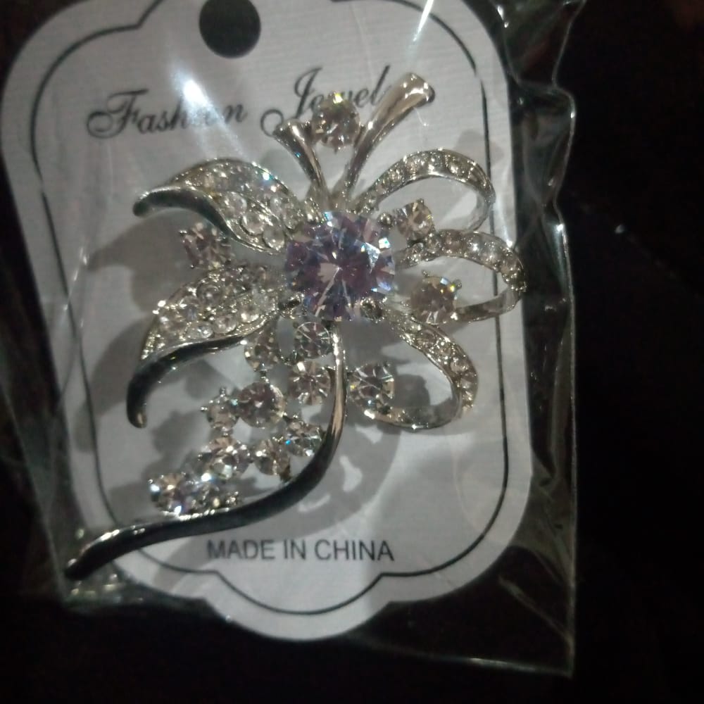 Stylish Brooches Pearl Flower Brooches For Women Elegant Fashion Pin Crystal Brooch Wedding Jewelry High Quality bcfrpdd5x-4