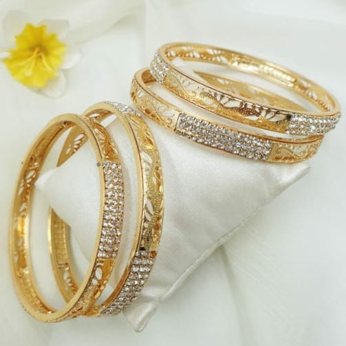 Pack of 4 - New Style Party Fashion Jewelry Gold Plated Bangles for Women & Girls bg24gde3f-1