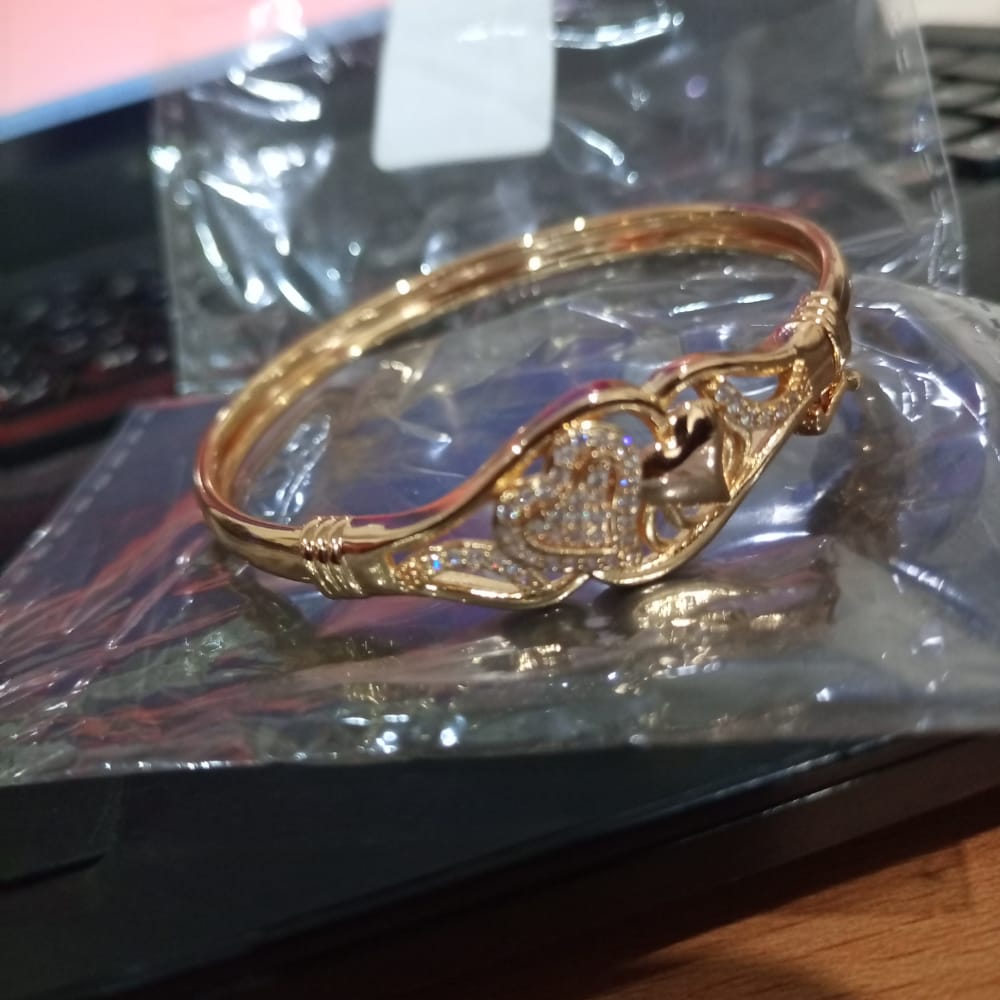 Gold Plated Golden Color Imported High Quality Bracelet With White Zircon For Girls And Women Party And Wedding Gift For Ladies btfrgda6f-1